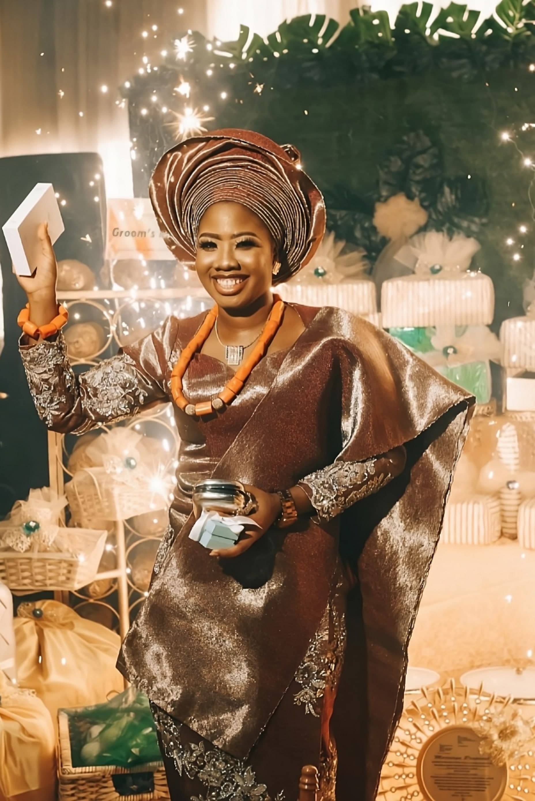 Image for Women's Aso Oke attire